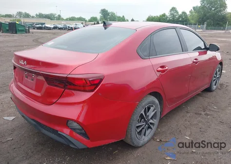 2024 Kia Forte Lxs из США, поврежденный, VIN 3KPF24AD2RE710017